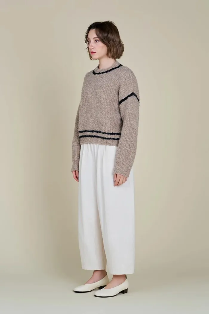 Contrast Outline Sweater