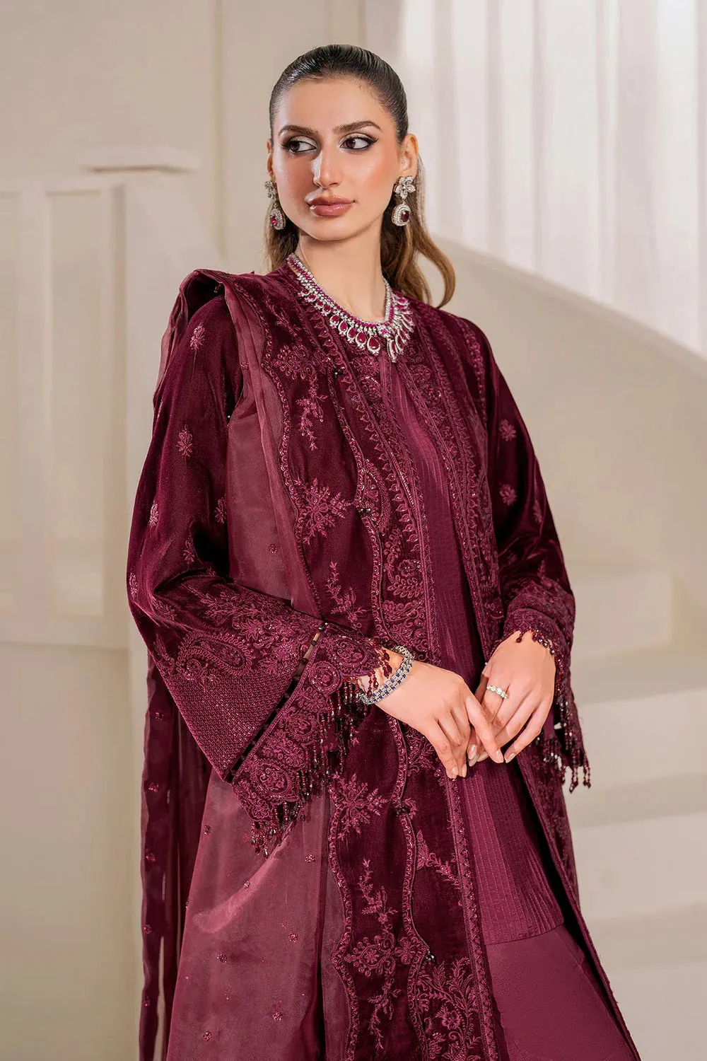 EMBROIDERED VELVET UF-758