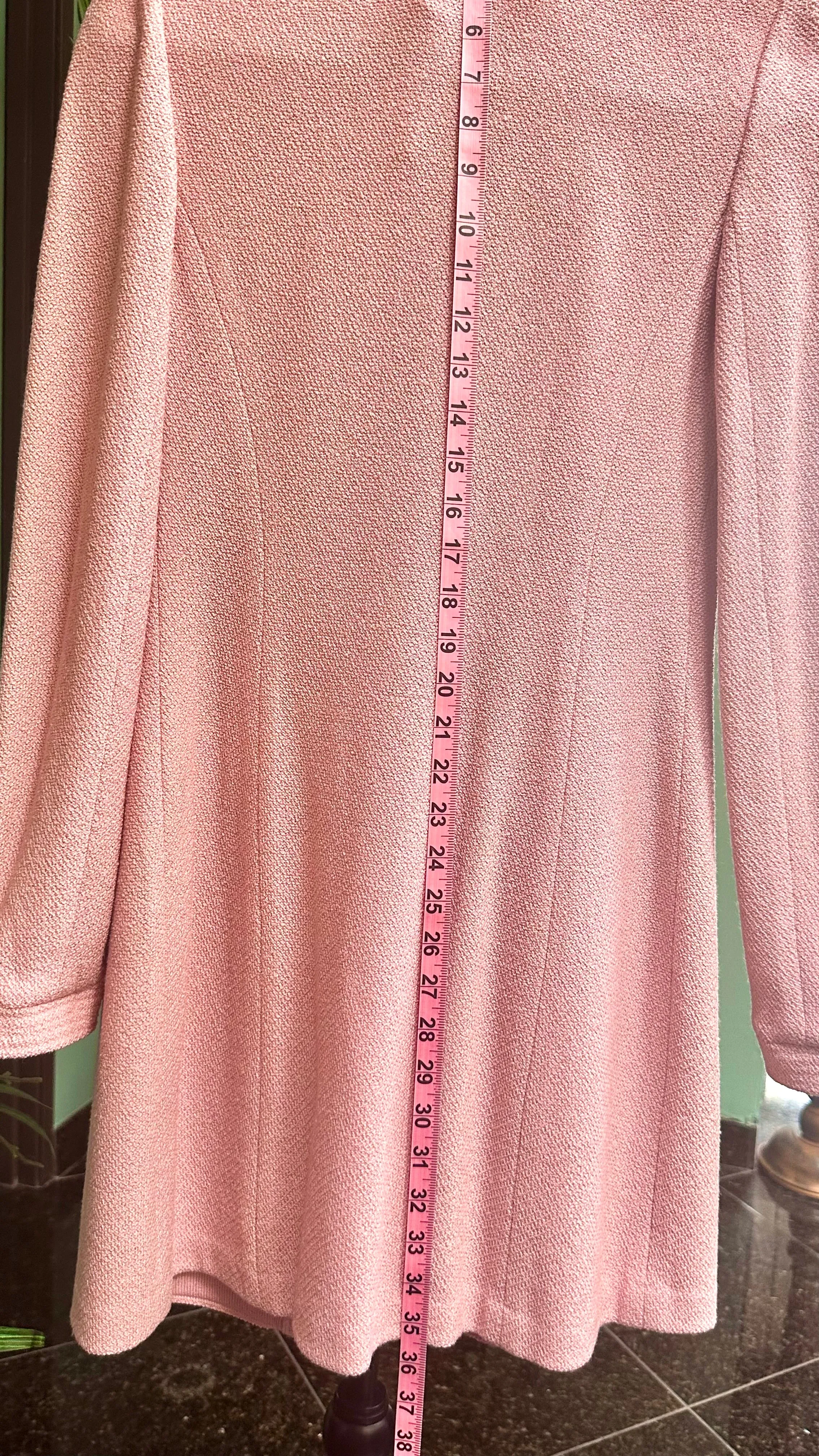 ST. JOHN Blush Pink Longline Cardigan With decorative buttons Size 2 (pre-owned)