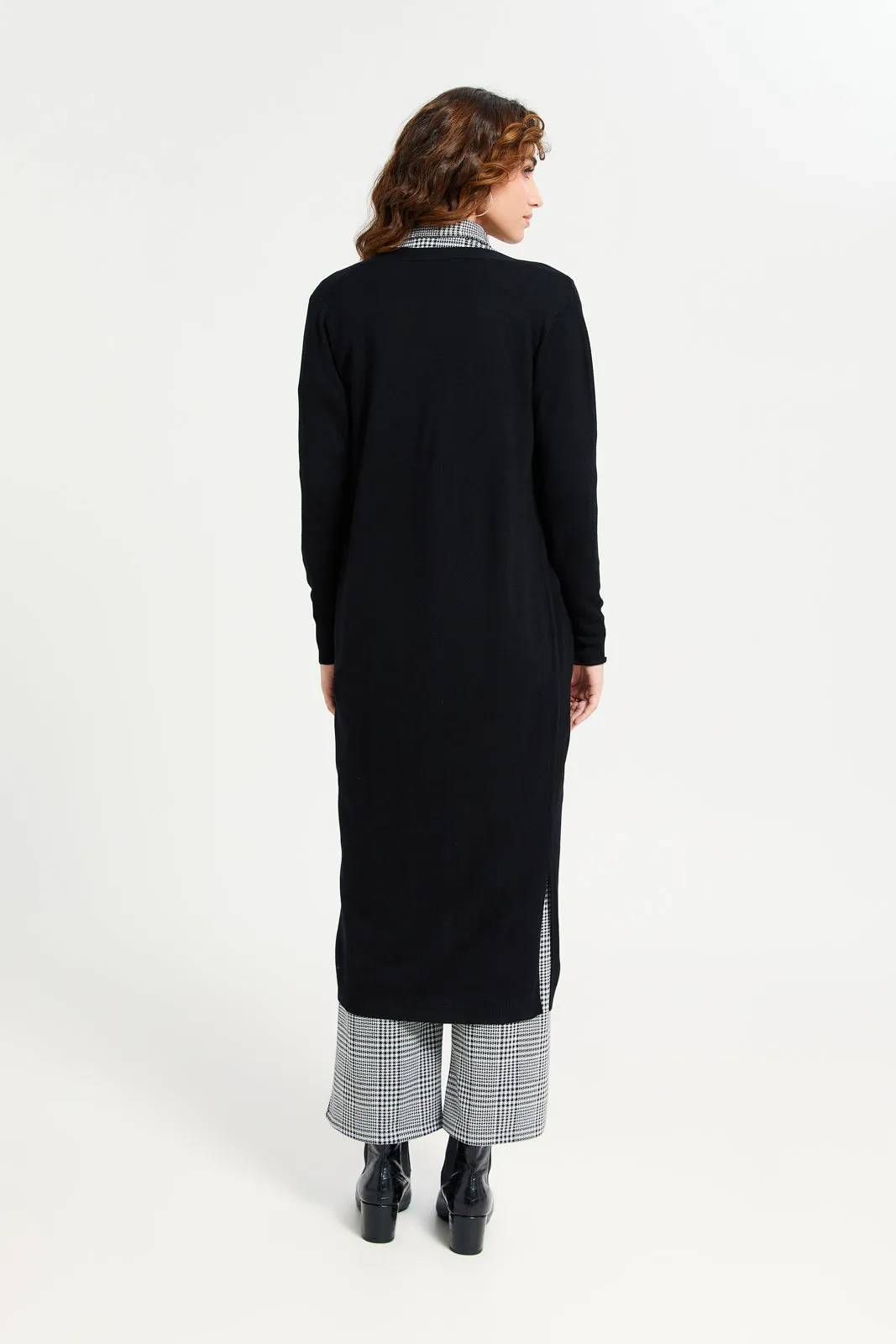 Women Black Plain Longline Cardigan